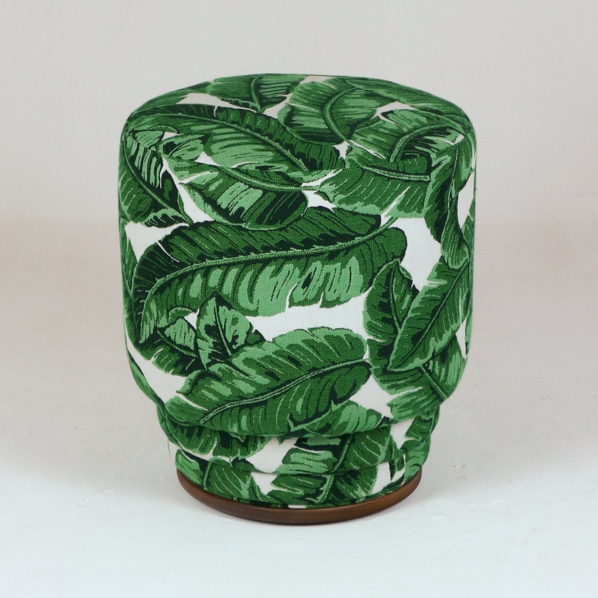 Outdoor Stools & Ottomans - NUEMA
