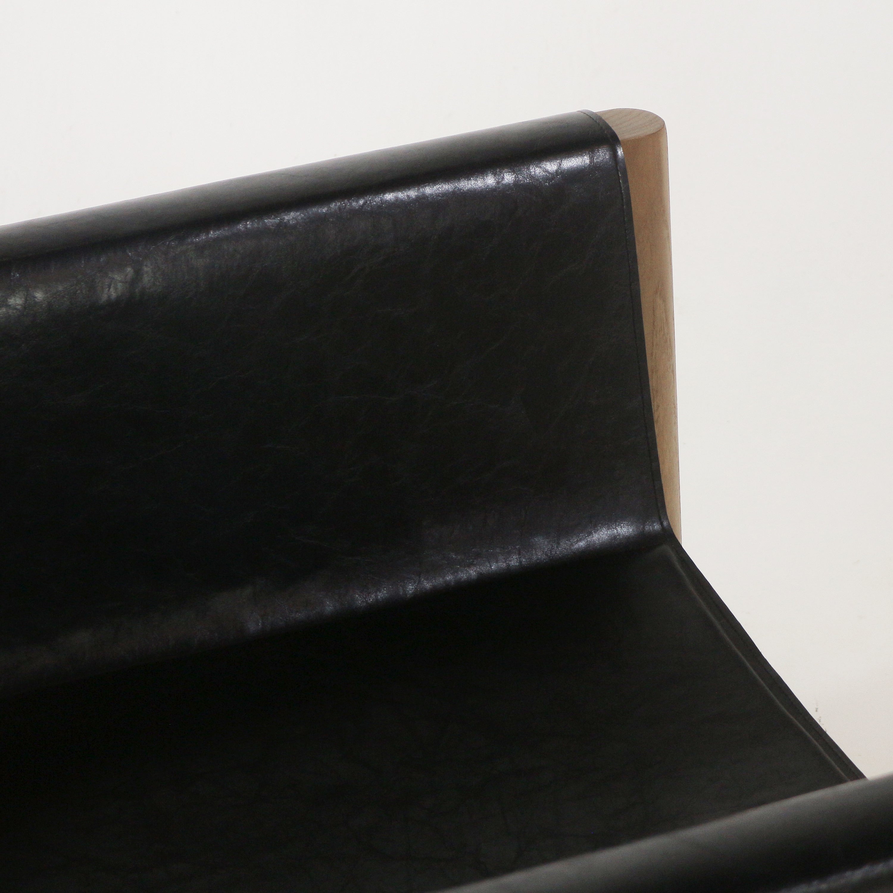 Toronto Leather & Teak Lounge Chair Teak